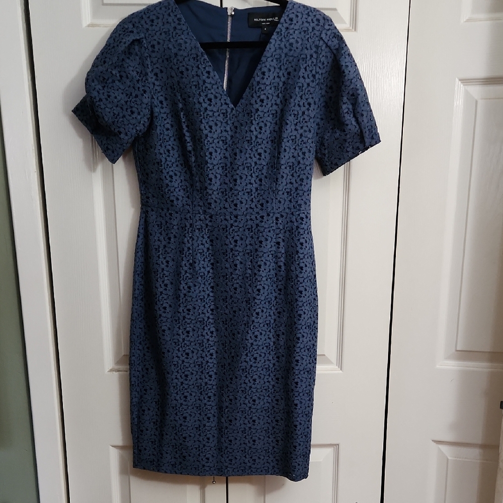 Hilton Hollis New York Elegant Blue Lace Midi Dress